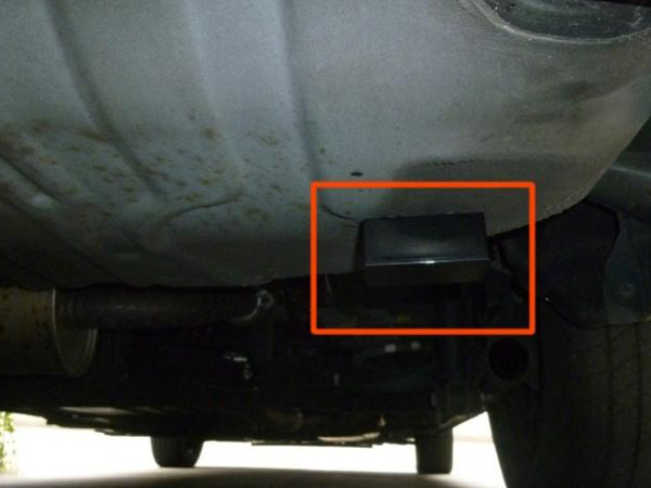 南郊车辆GPS定位器检测与拆除